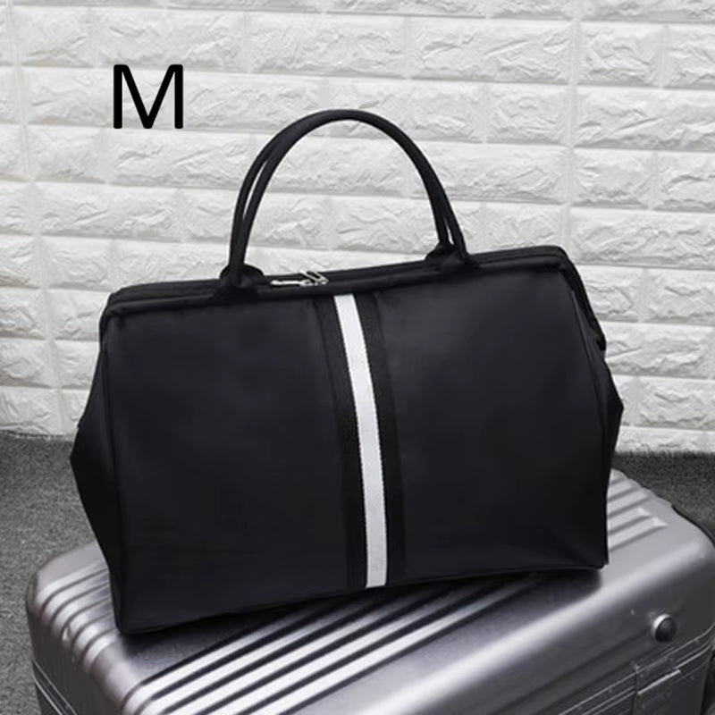 Women's Weekender Duffel – Foldable, Stylish, Outdoor-Ready